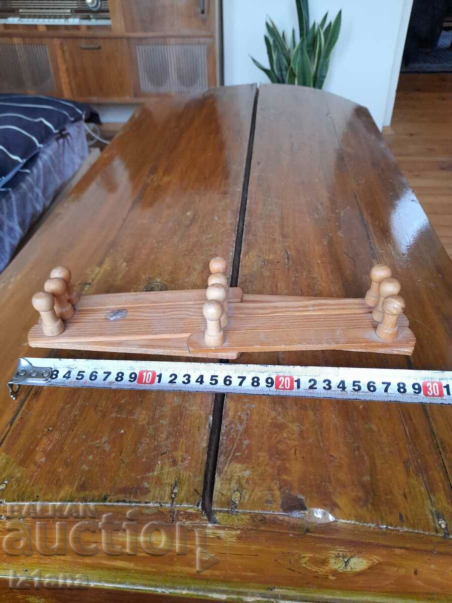 An old hanger with price 20.00 BGN | € 10.23 An old hanger with price 20.00 BGN | € 10.23