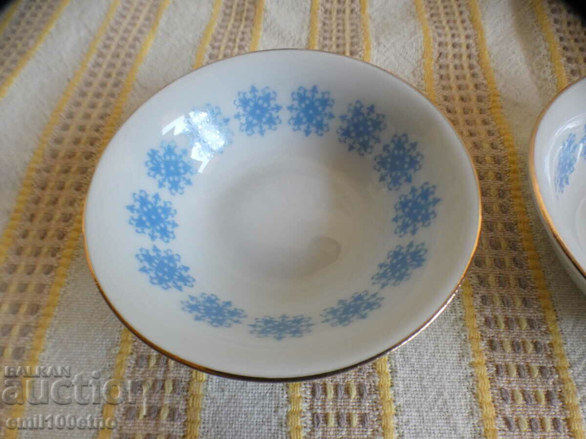 Set of 2 small dessert plates, Kitka Novi Pazar porcelain with price 4.00 BGN | € 2.05 Set of 2 small dessert plates, Kitka Novi Pazar porcelain with price 4.00 BGN | € 2.05