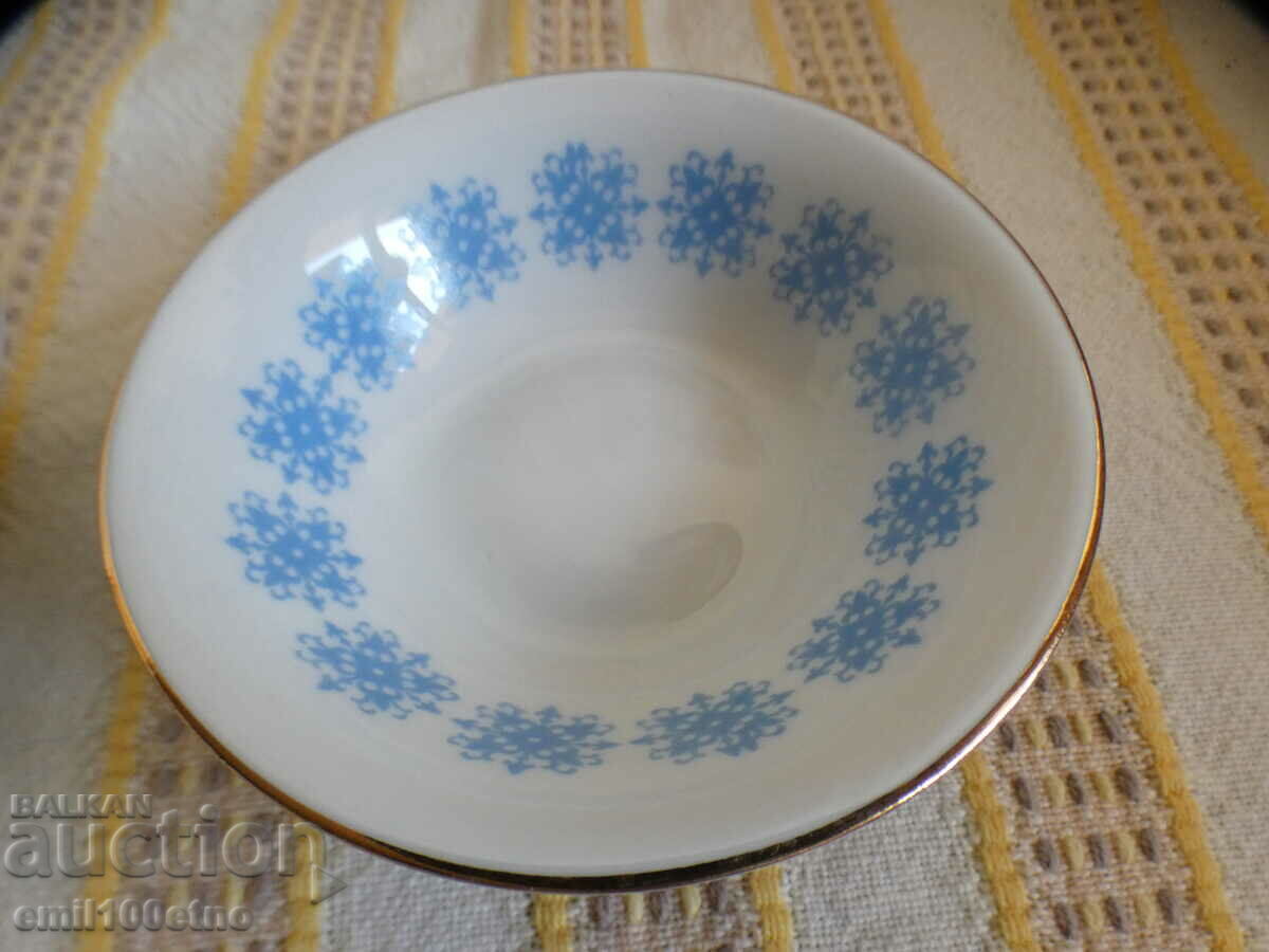 Auction Set of 2 small dessert plates, Kitka Novi Pazar porcelain Auction Set of 2 small dessert plates, Kitka Novi Pazar porcelain