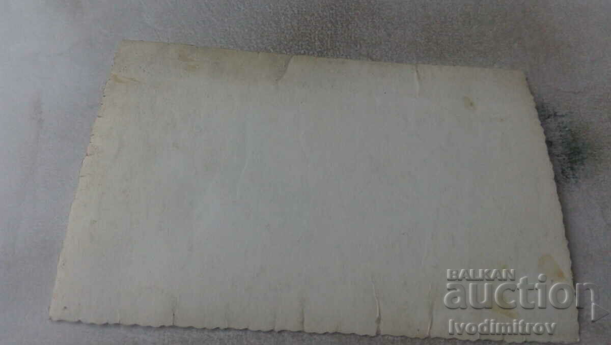 Photo Men in front of retro buses in the square with price 1.65 BGN | € 0.84 Photo Men in front of retro buses in the square with price 1.65 BGN | € 0.84