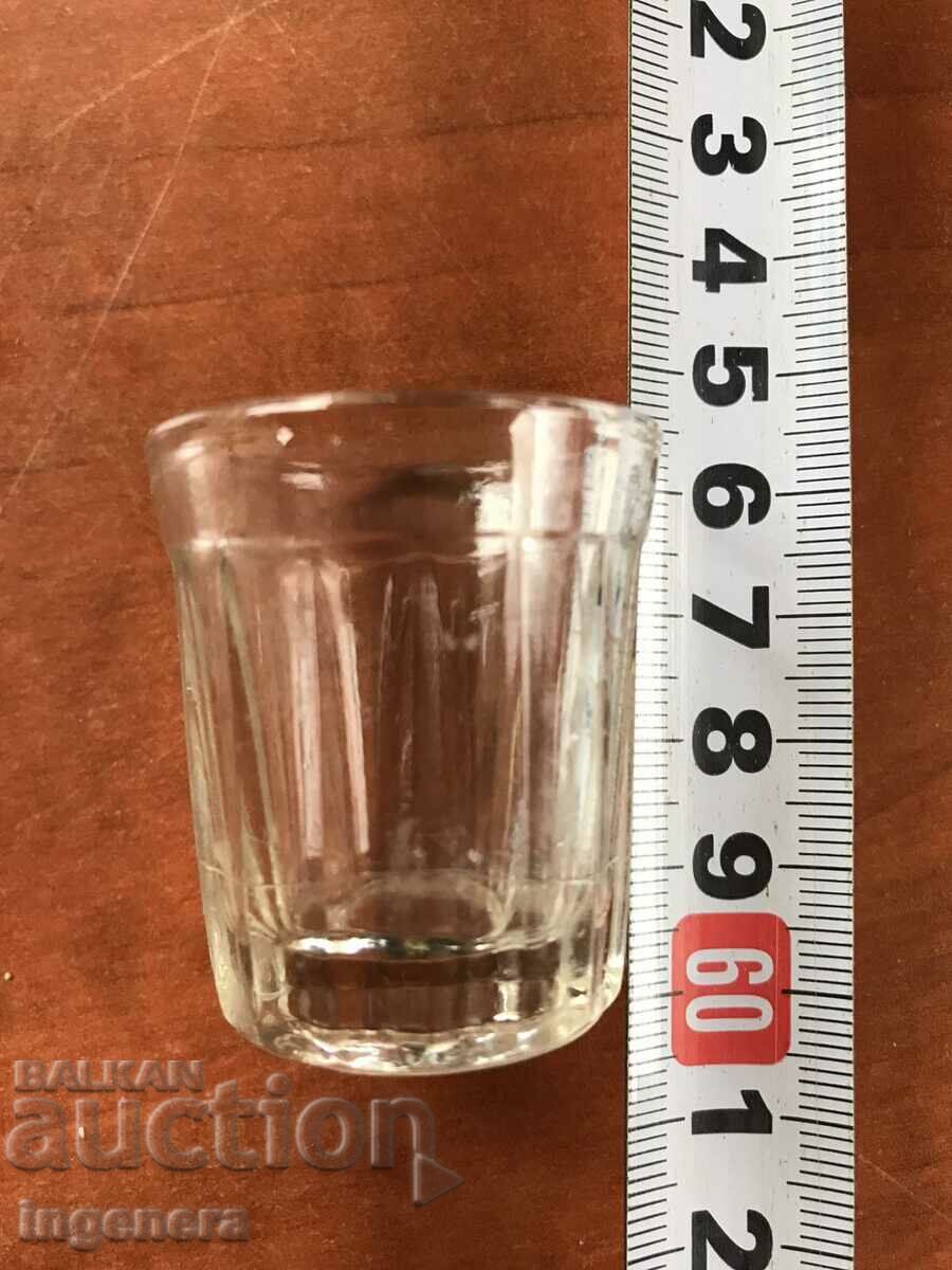 Auction CUP CUP GLASS RELIEF SHOT CAPACITY 15 ML FROM SOCA Auction CUP CUP GLASS RELIEF SHOT CAPACITY 15 ML FROM SOCA