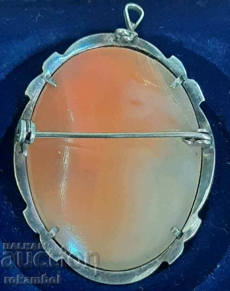 Antique Silver Victorian Cameo Brooch/Pendant with price 300.00 BGN | € 153.39 Antique Silver Victorian Cameo Brooch/Pendant with price 300.00 BGN | € 153.39