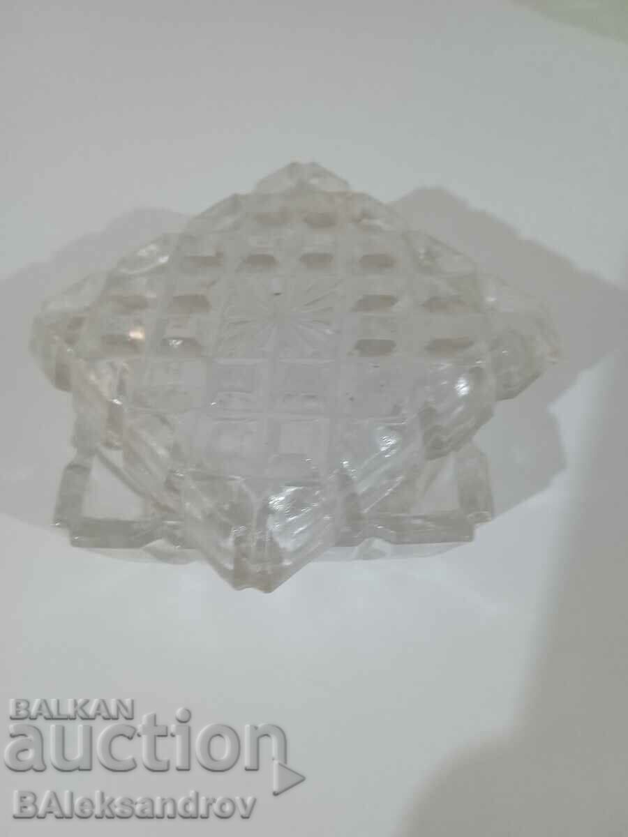 Beautiful glass jewelry box with price 12.00 BGN | € 6.14 Beautiful glass jewelry box with price 12.00 BGN | € 6.14