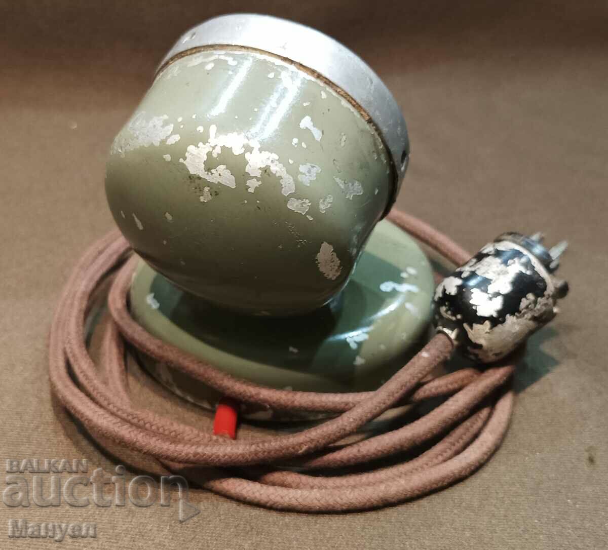 Auction Old microphone "OCTAVA" MD 41. Auction Old microphone "OCTAVA" MD 41.