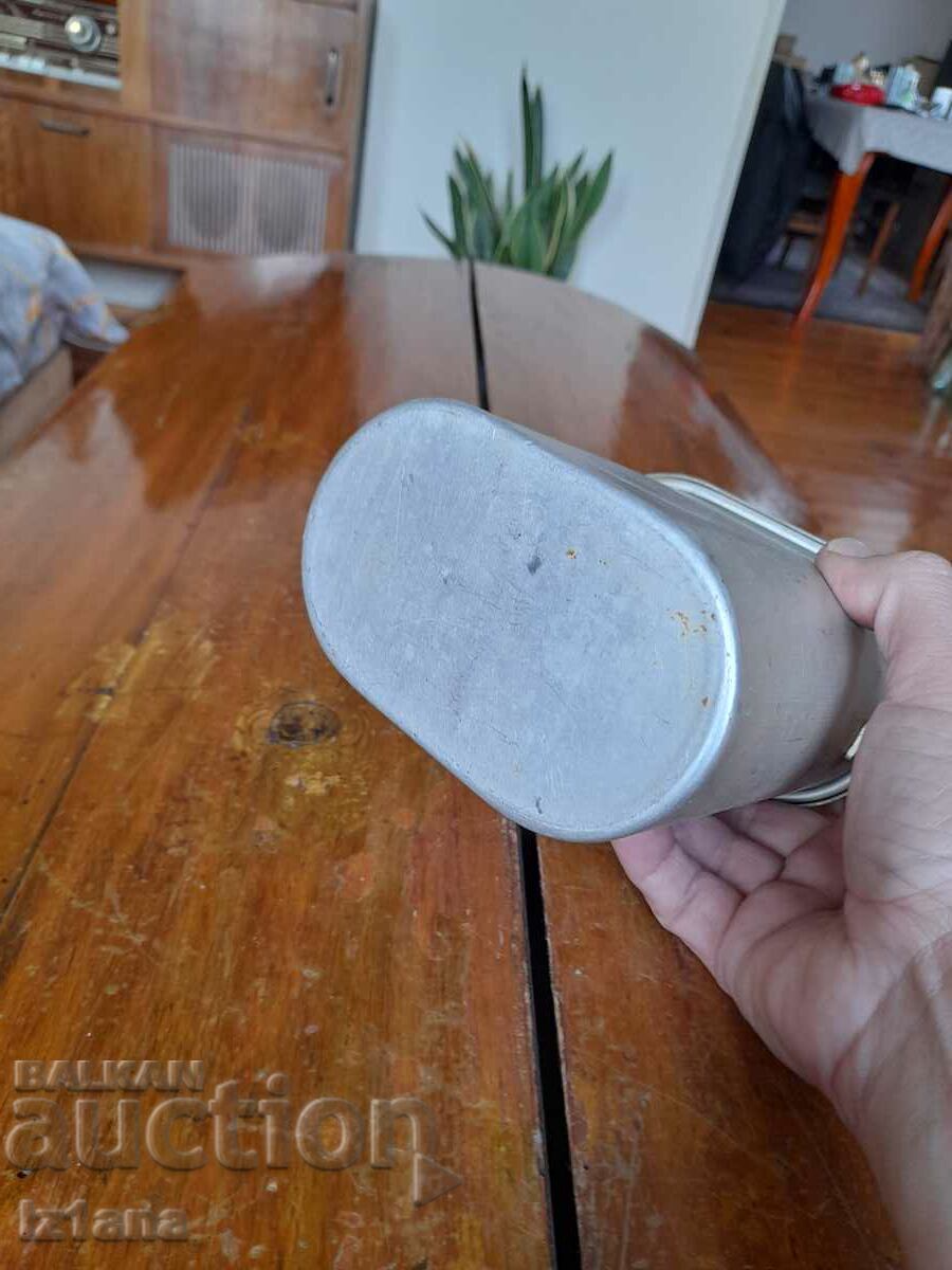 Old aluminum food box - 5 Old aluminum food box - 5