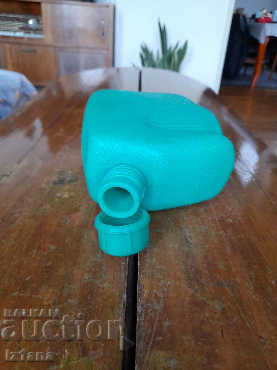 Tub de plastic vechi - 7