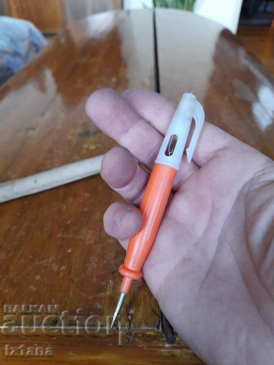 Auction  Old Phasmometer