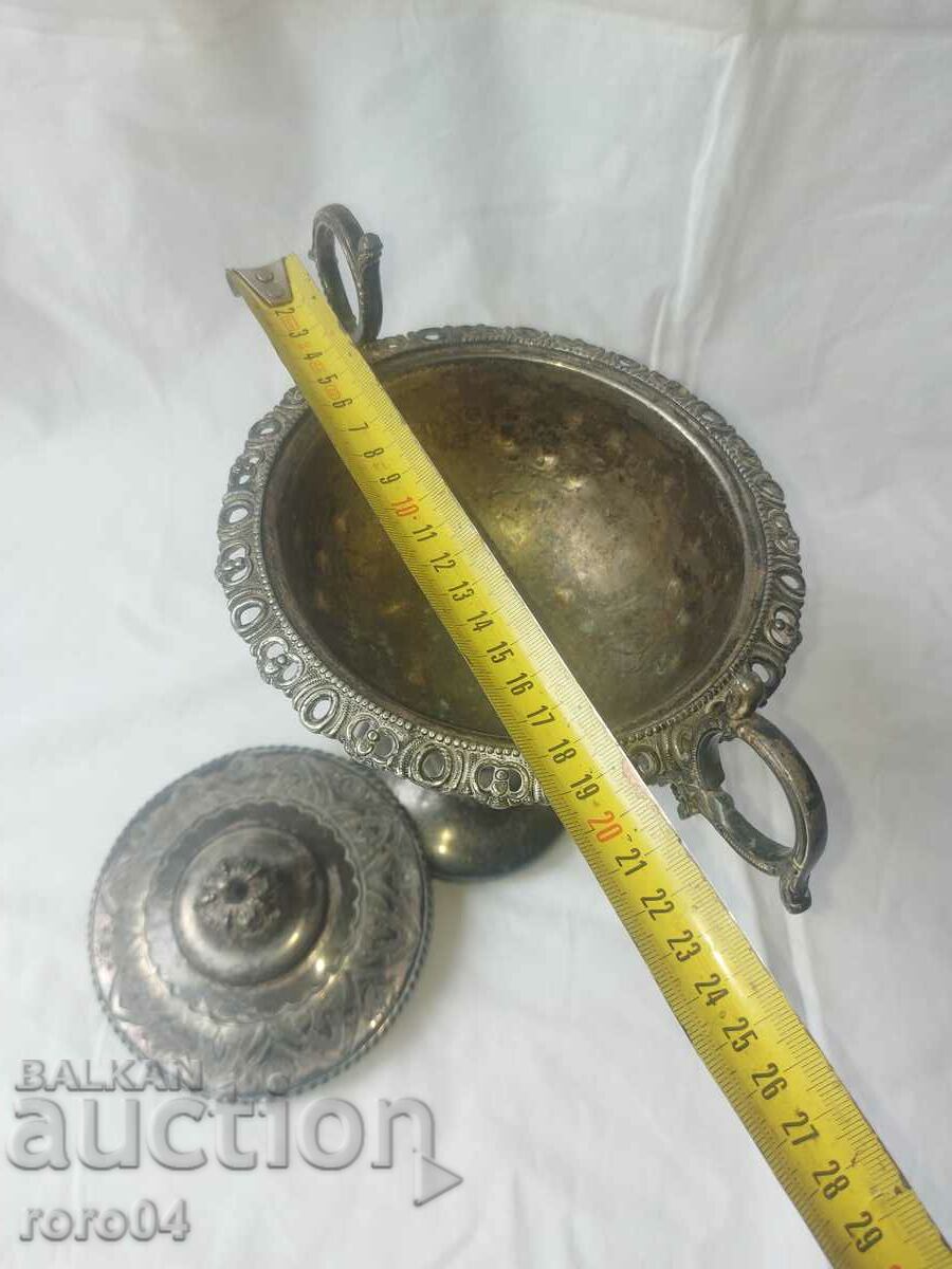 Delivery of BEAUTIFUL NIELO SILVER DISH Delivery of BEAUTIFUL NIELO SILVER DISH