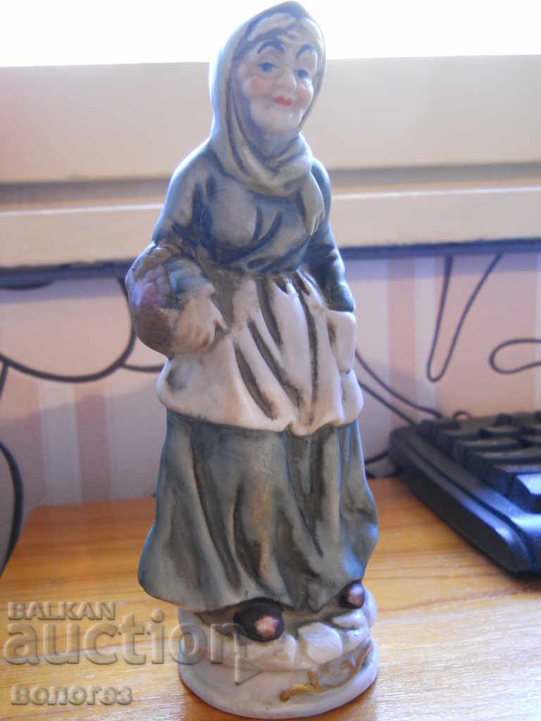 Figurină din porțelan - călugăriță (Anglia)