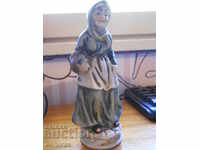 Porcelain figurine - nun (England)