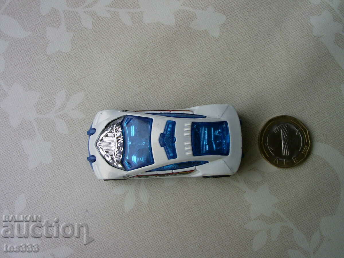 Hot wheels t9685 l14 2010 Malaezia - 5 Hot wheels t9685 l14 2010 Malaezia - 5