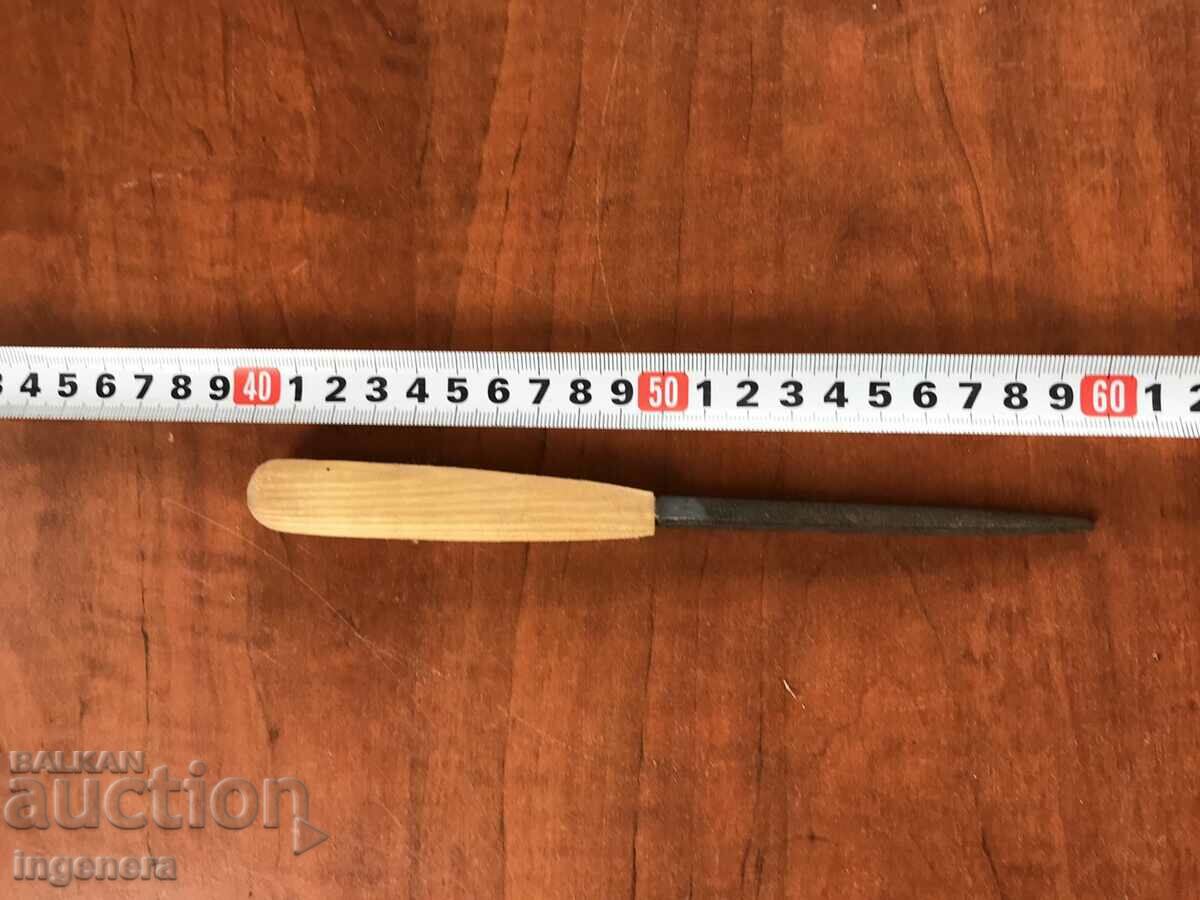 PILA TRIANGLE INSTRUMENT with price 9.00 BGN | € 4.60 PILA TRIANGLE INSTRUMENT with price 9.00 BGN | € 4.60