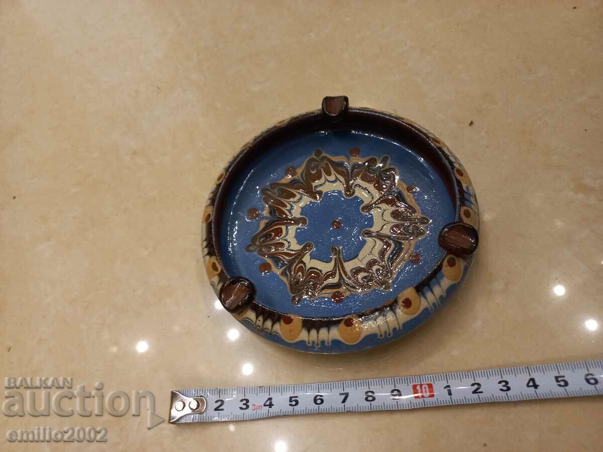 Ceramic ashtray with price 5.00 BGN | € 2.56 Ceramic ashtray with price 5.00 BGN | € 2.56