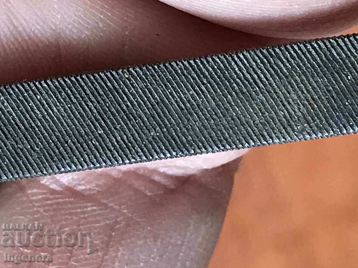 Licitație SAW TRIANGULAR TOOL-SOLINGEN