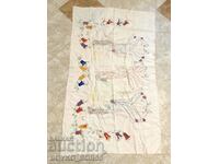 OLD EMBROIDERED CARPET WALL CHECK RUG EMBROIDERY