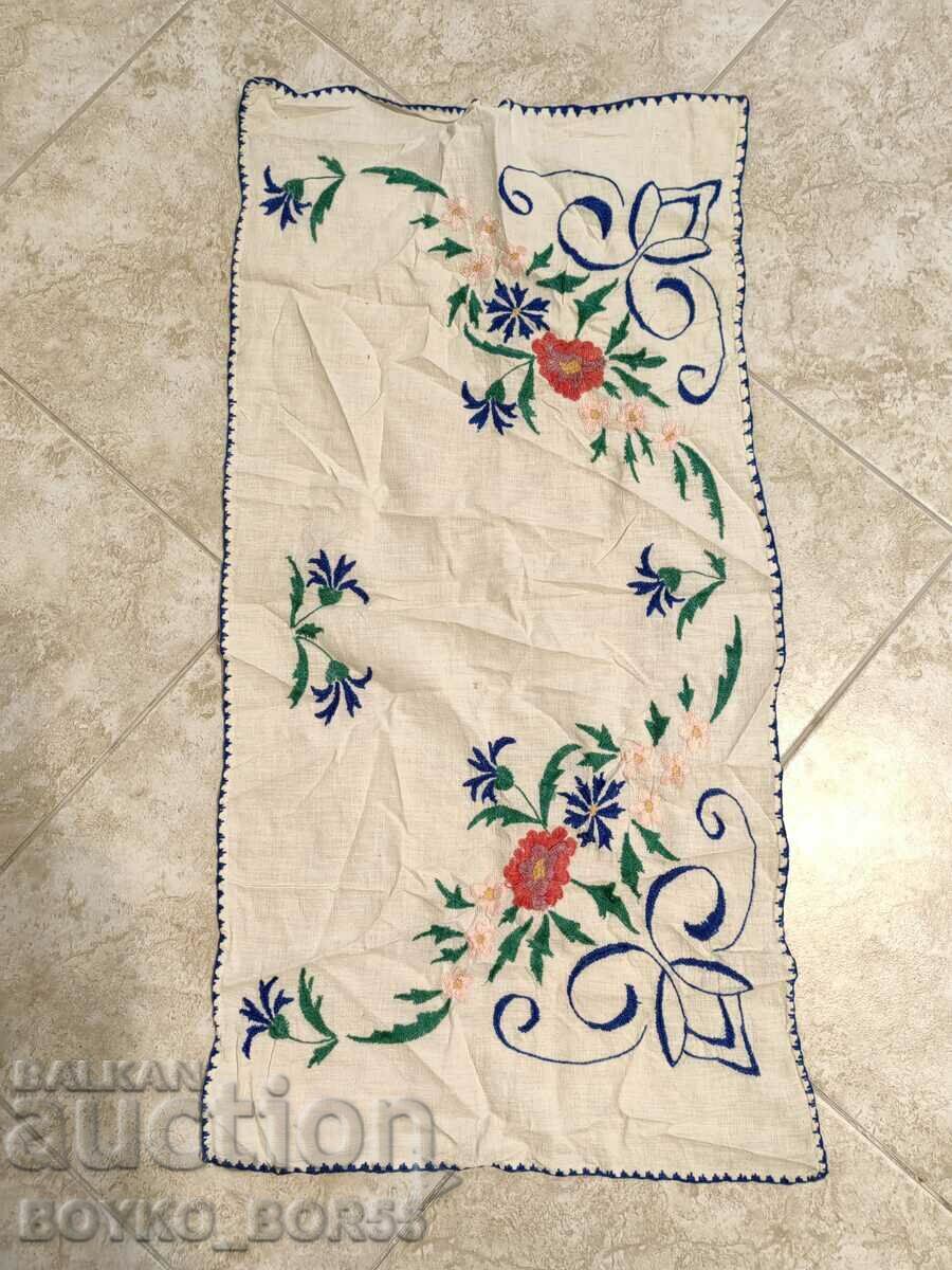 OLD EMBROIDERED CARPET WALL SQUARE RUG EMBROIDERY 77/37