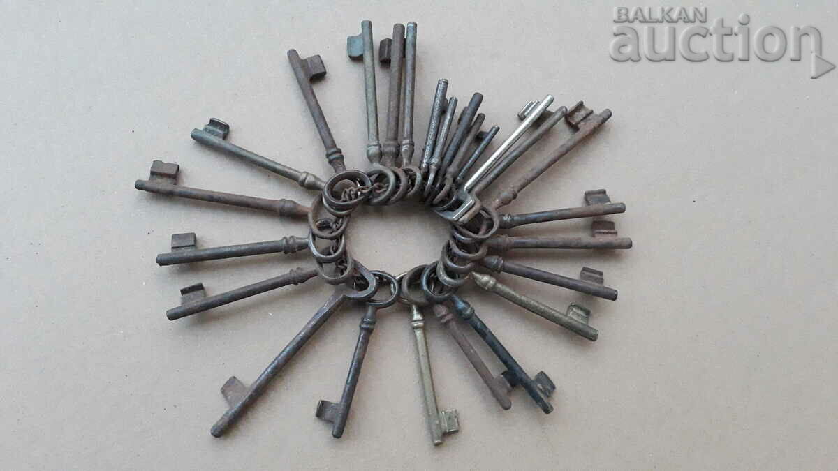 Antique key lock latch lot keys keys - 7