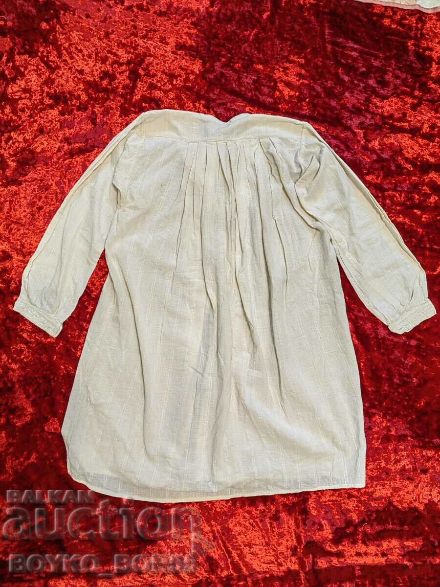 Auction Original Old Duke's Shirt, 1930s Auction Original Old Duke's Shirt, 1930s