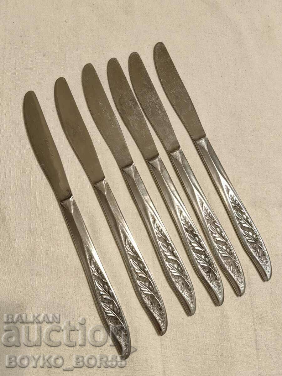 Set of Six Table Knives with Saws