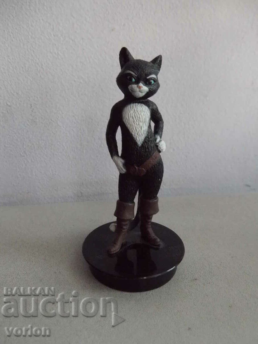 Figure from the premiere of the film: The Cat in Boots - 2011