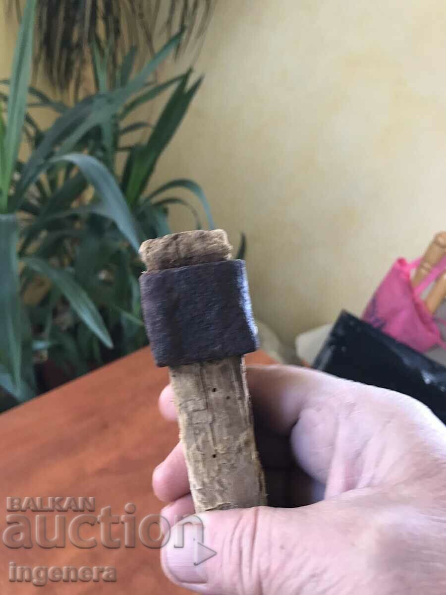 Delivery of AX HATCHET AX TOOL Delivery of AX HATCHET AX TOOL