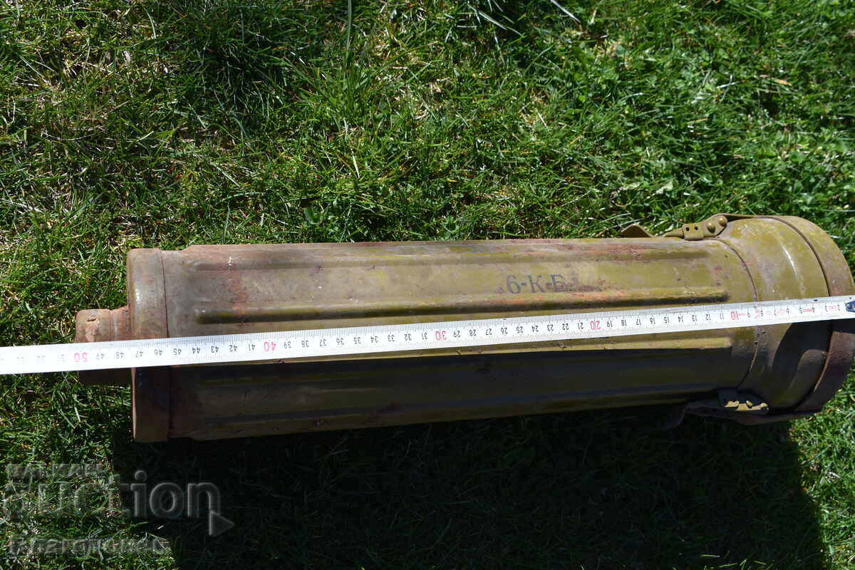 Old military box with price 90.00 BGN | € 46.02 Old military box with price 90.00 BGN | € 46.02