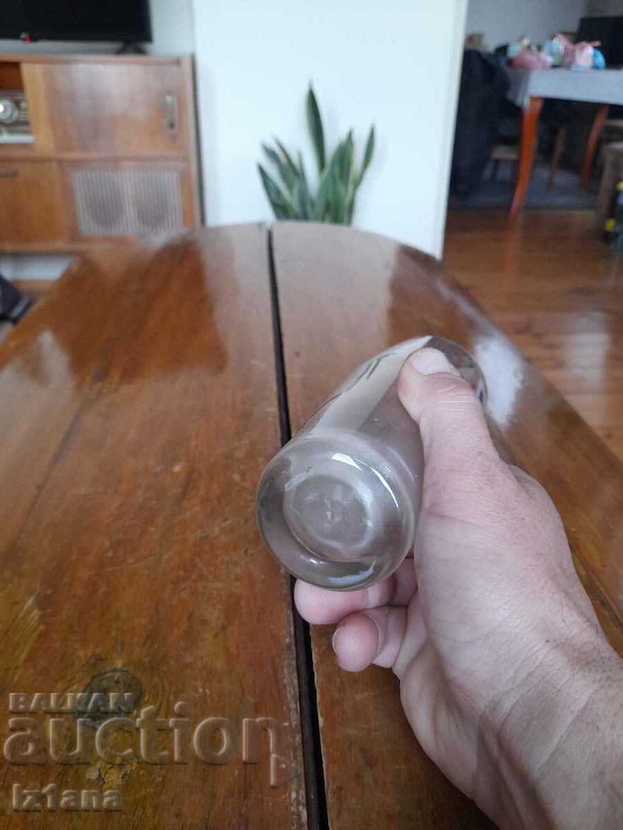 Παράδοση Ένα παλιό ποτήρι μπύρα Sofia Παράδοση Ένα παλιό ποτήρι μπύρα Sofia