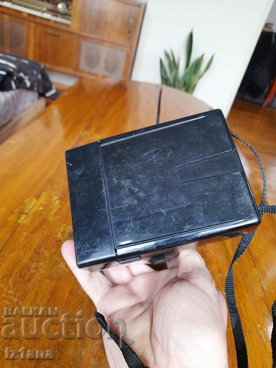 Old Polaroid land camera 1000 - 5