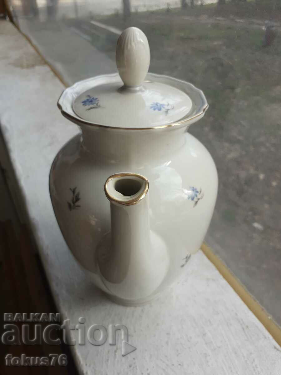 Delivery of Teapot German porcelain Reichenbach produced 1969 - 1981