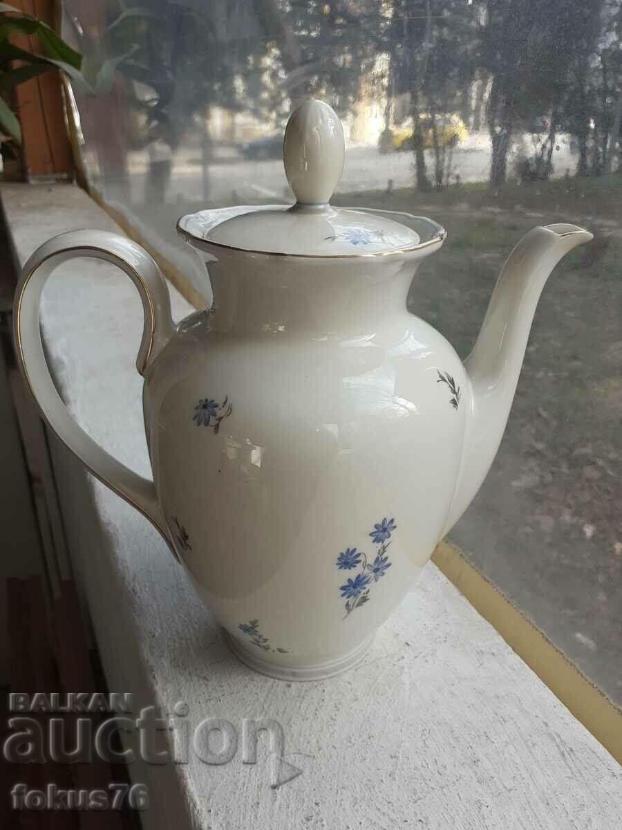 Teapot German porcelain Reichenbach produced 1969 - 1981
