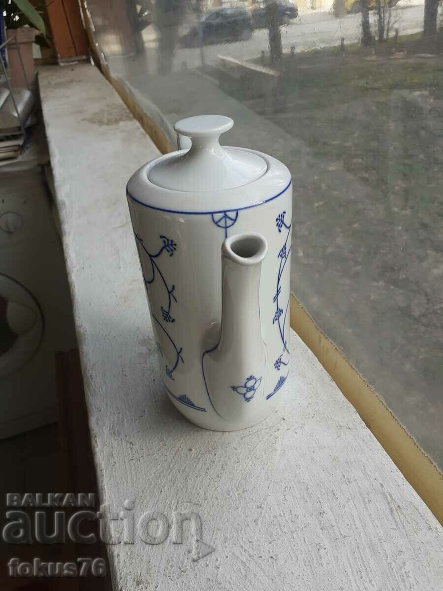 German porcelain cobalt teapot with price 79.00 BGN | € 40.39 German porcelain cobalt teapot with price 79.00 BGN | € 40.39