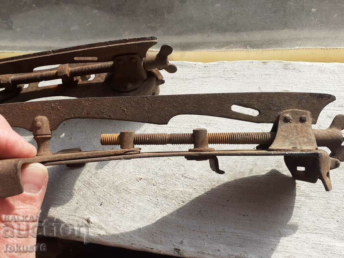 Стари маркови кънки за лед с механизъм - 6 Стари маркови кънки за лед с механизъм - 6