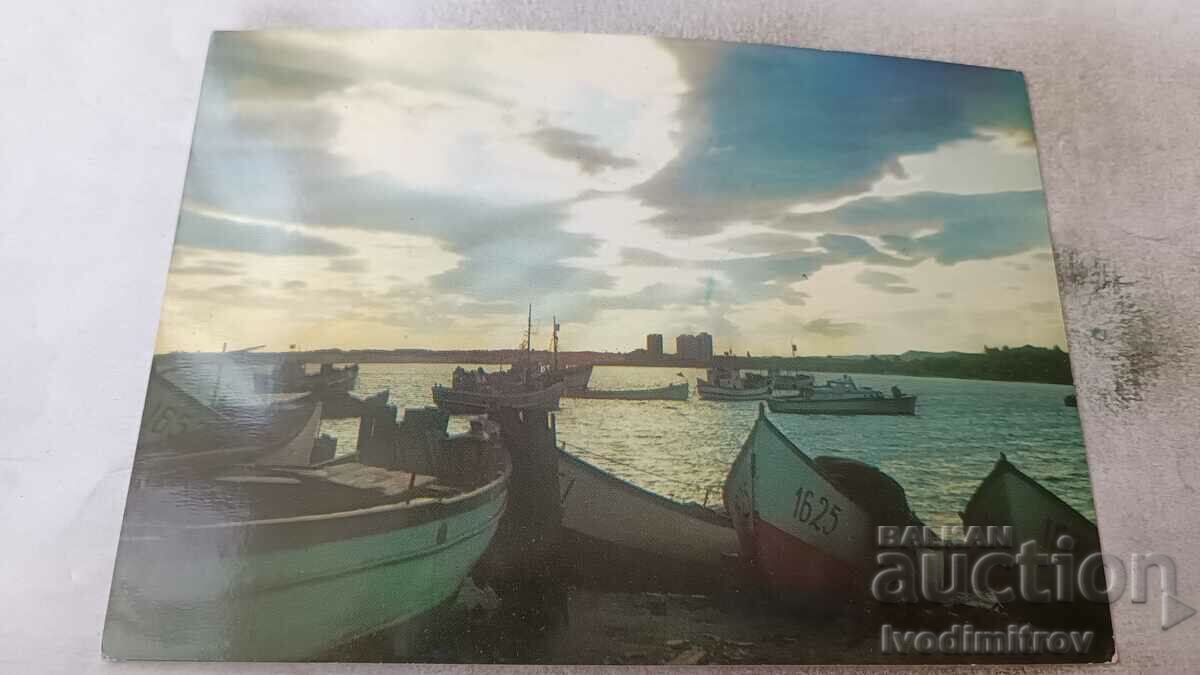 Пощенска картичка Несебър Пристанището 1973