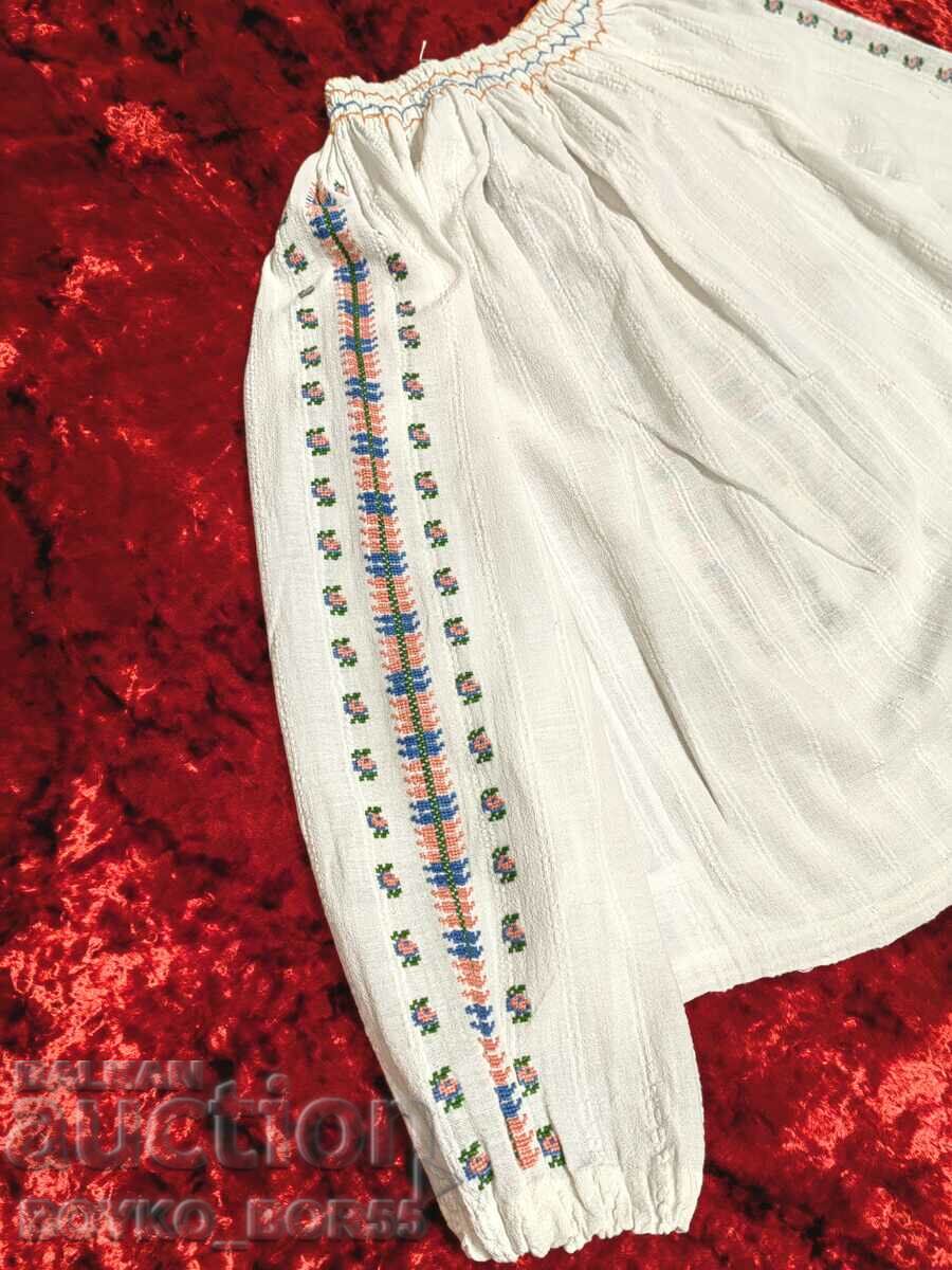 Licitație Frumoasă cămașă Vintage Duke pentru damă