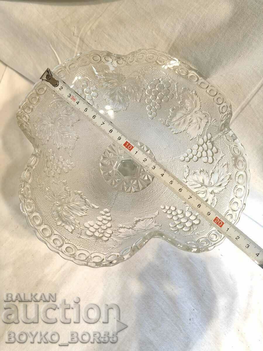 An exquisite glass fruit bowl from the early 40s of the 20th century. with price 45.00 BGN | € 23.01 An exquisite glass fruit bowl from the early 40s of the 20th century. with price 45.00 BGN | € 23.01