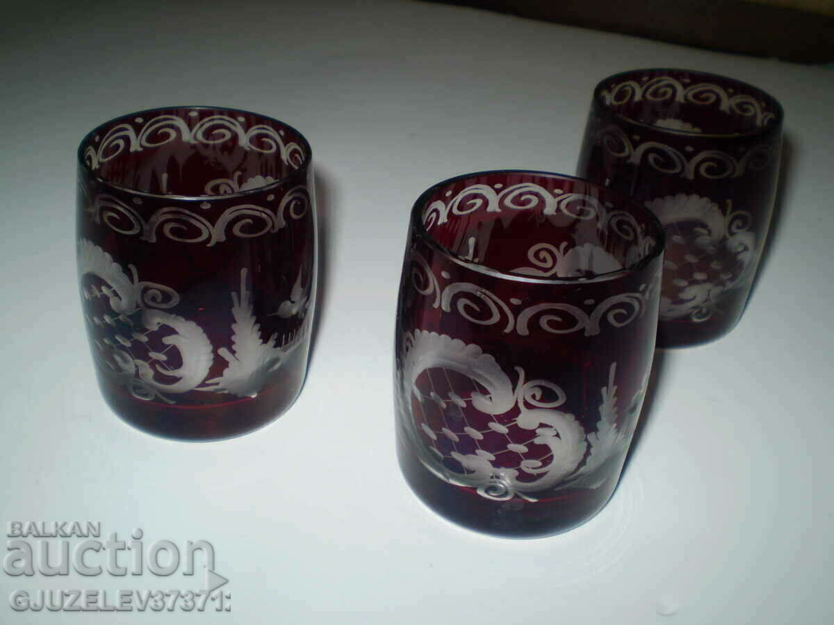 Κόκκινα Ryazan Crystal τρία ρετρό ποτήρια
