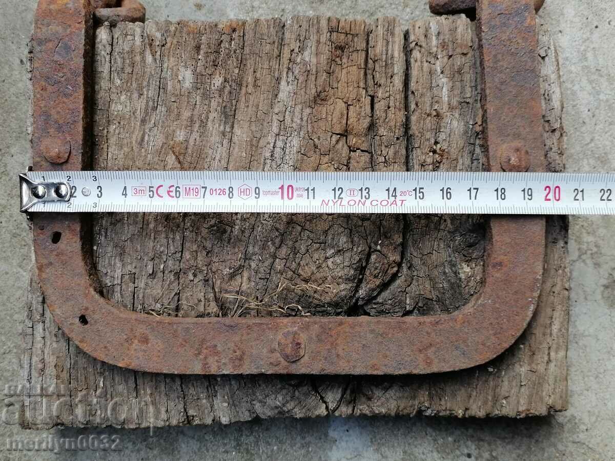 Παράδοση Πλαστά σίδερα για πάγκο καλάθι Παράδοση Πλαστά σίδερα για πάγκο καλάθι