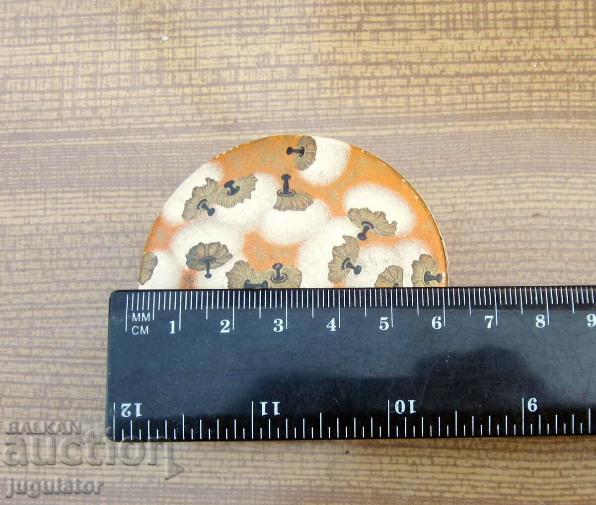 Auction vintage French ladies L'ORIGAN powder with box Auction vintage French ladies L'ORIGAN powder with box