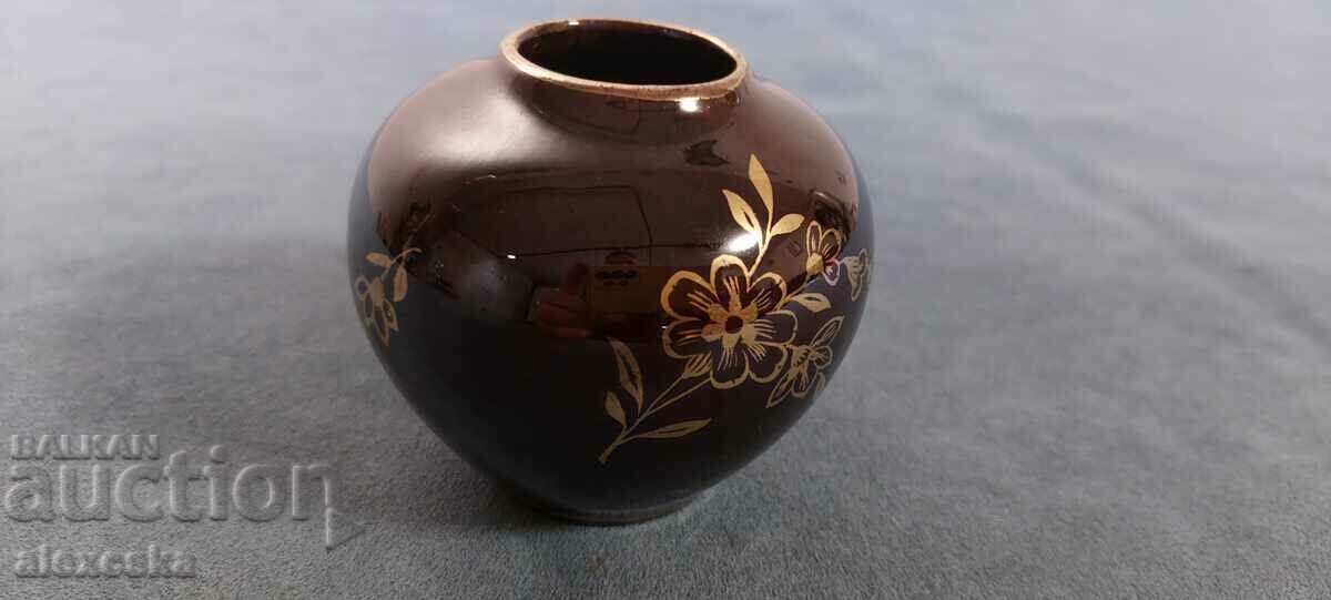 Βάζο από πορσελάνη - Γερμανία με τιμή 12.00 BGN | € 6.14 Βάζο από πορσελάνη - Γερμανία με τιμή 12.00 BGN | € 6.14