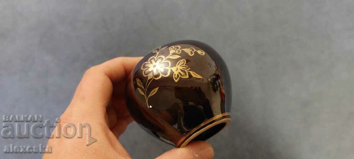 Παράδοση Βάζο από πορσελάνη - Γερμανία Παράδοση Βάζο από πορσελάνη - Γερμανία