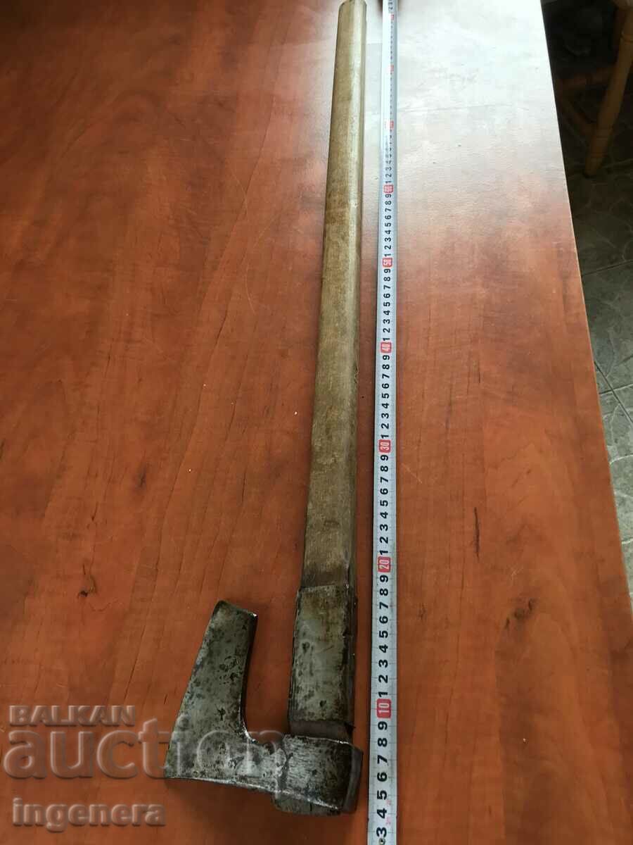 Auction AX HATCHET AX TOOL Auction AX HATCHET AX TOOL