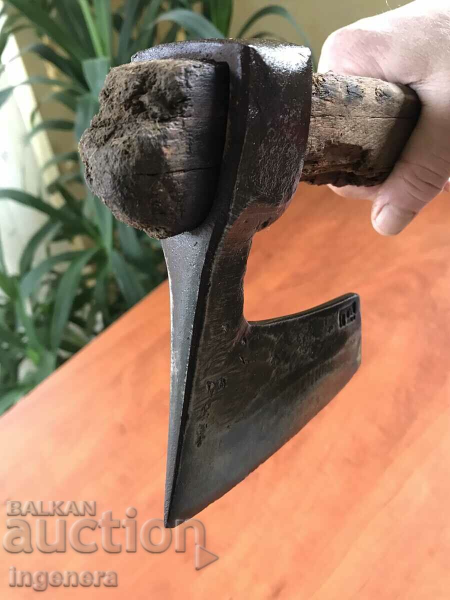 Delivery of AX HATCHET AX TOOL-MARKED Delivery of AX HATCHET AX TOOL-MARKED