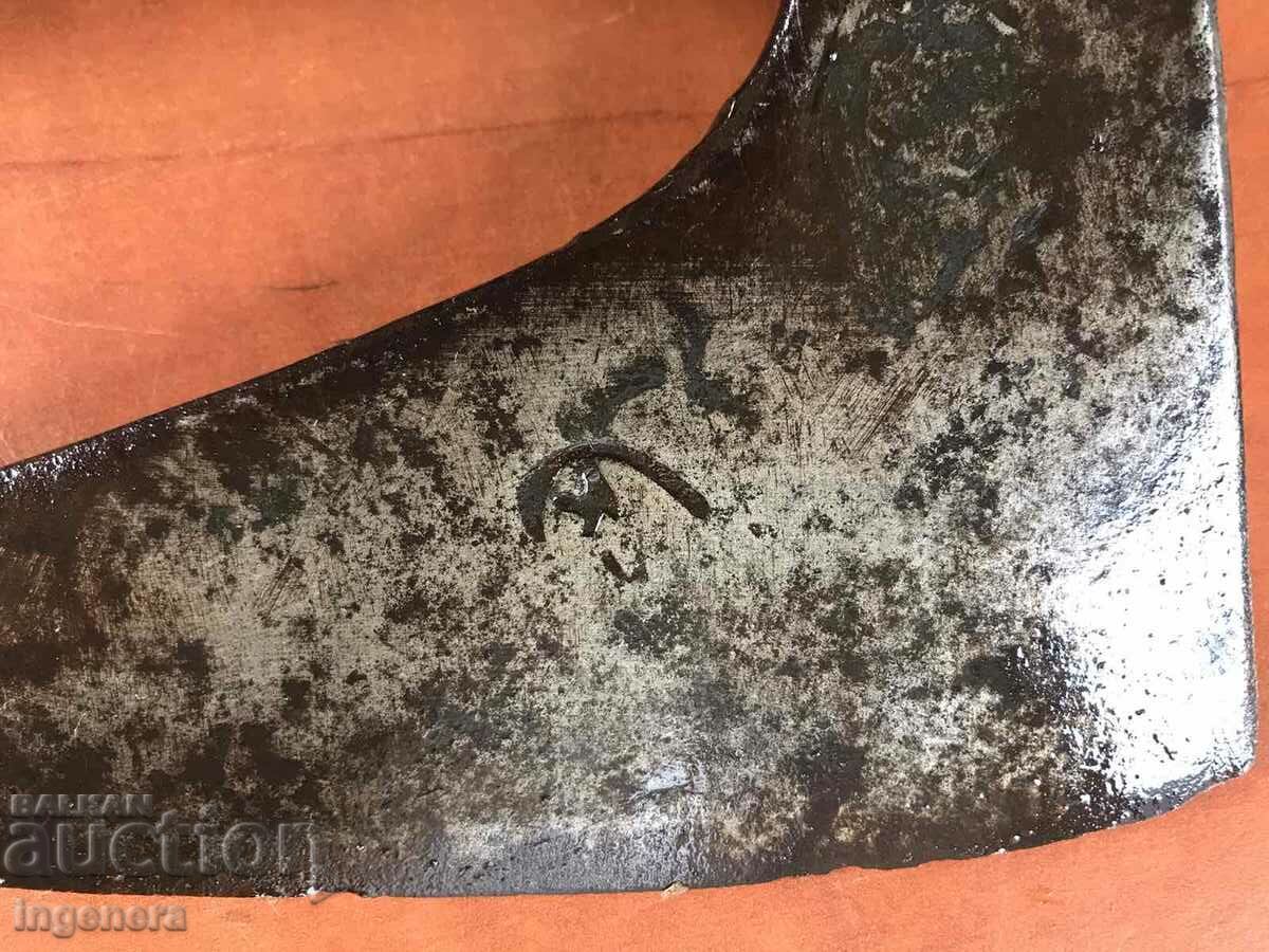 Delivery of AX HATCHET AX TOOL-MARKED Delivery of AX HATCHET AX TOOL-MARKED