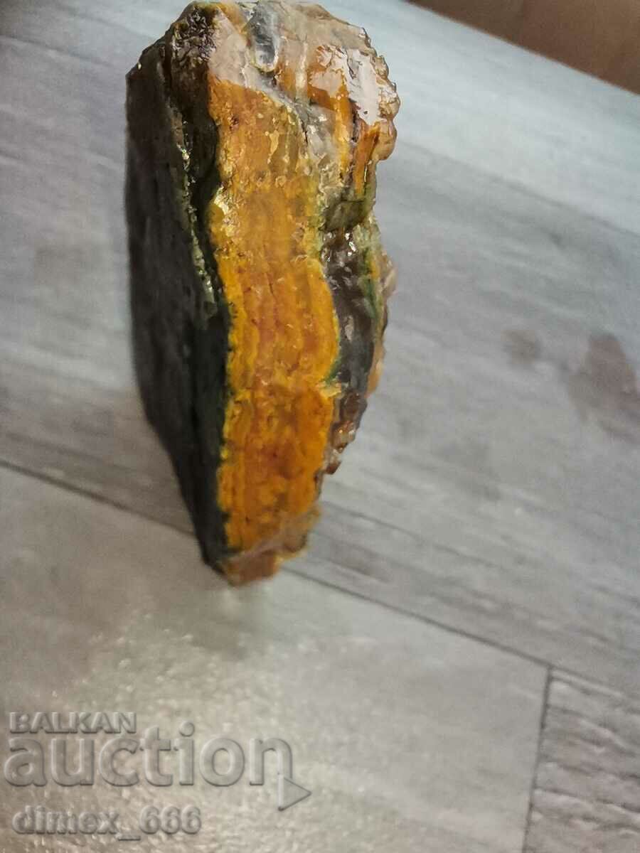 Auction A trickle of Orpheus agate from the Eastern Rhodopes Auction A trickle of Orpheus agate from the Eastern Rhodopes