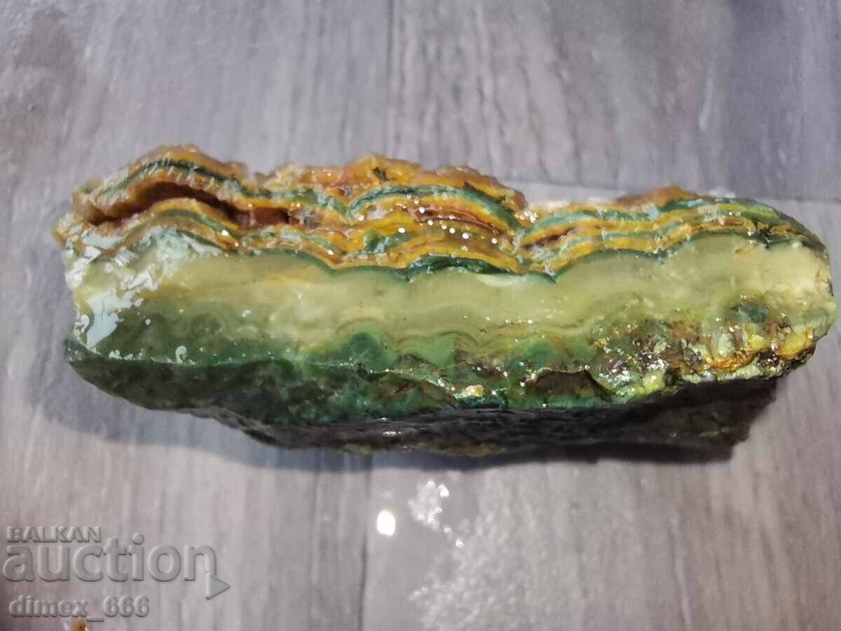 Auction A trickle of Orpheus agate from the Eastern Rhodopes Auction A trickle of Orpheus agate from the Eastern Rhodopes