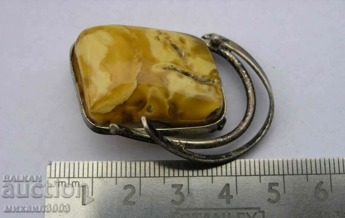 SILVER BROOCH WITH AMBER with price 79.00 BGN | € 40.39 SILVER BROOCH WITH AMBER with price 79.00 BGN | € 40.39