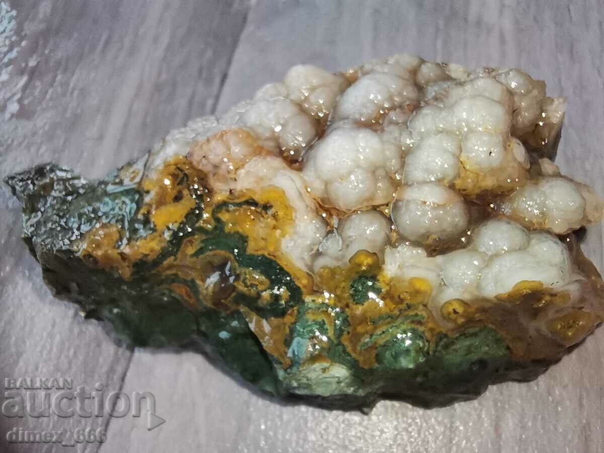 A trickle of Orpheus agate from the Eastern Rhodopes with price 17.00 BGN | € 8.69 A trickle of Orpheus agate from the Eastern Rhodopes with price 17.00 BGN | € 8.69