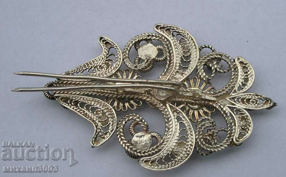Auction ANTIQUE SILVER FILIGREE BROOCH Auction ANTIQUE SILVER FILIGREE BROOCH