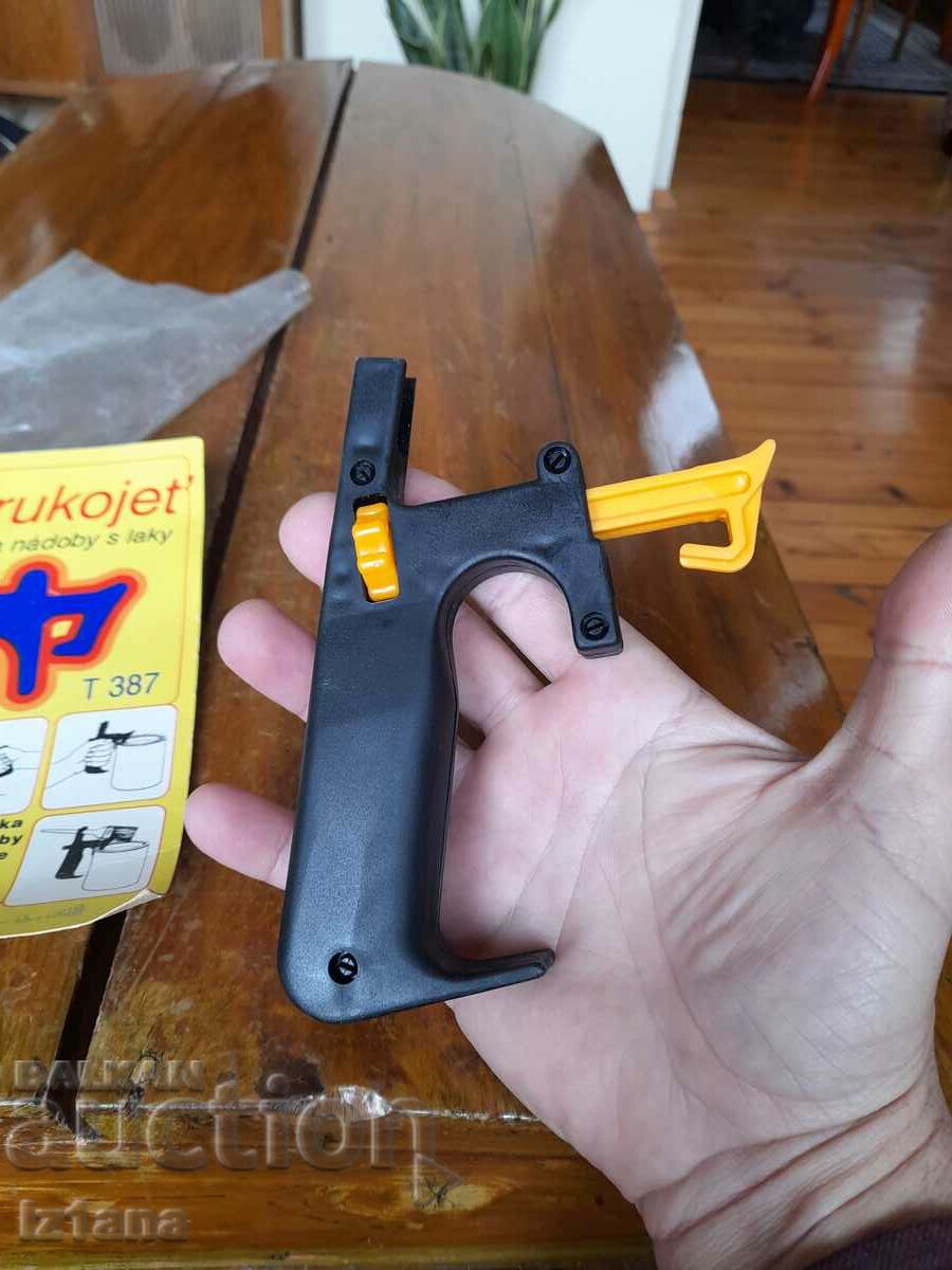 Παράδοση Μια παλιά οικιακή λαβή