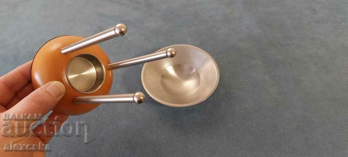 Аукцион Дизайнерски свещник Аукцион Дизайнерски свещник